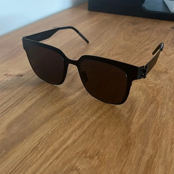 Yves Saint Laurent YSL SL M41 Sunglasses Yves Saint Laurent Sunglasses SL-M104-F 001 main image 4